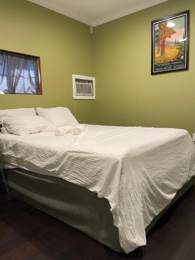 Private Standalone Room W/ Tv, Wifi & Ac In Carson Buitenkant foto